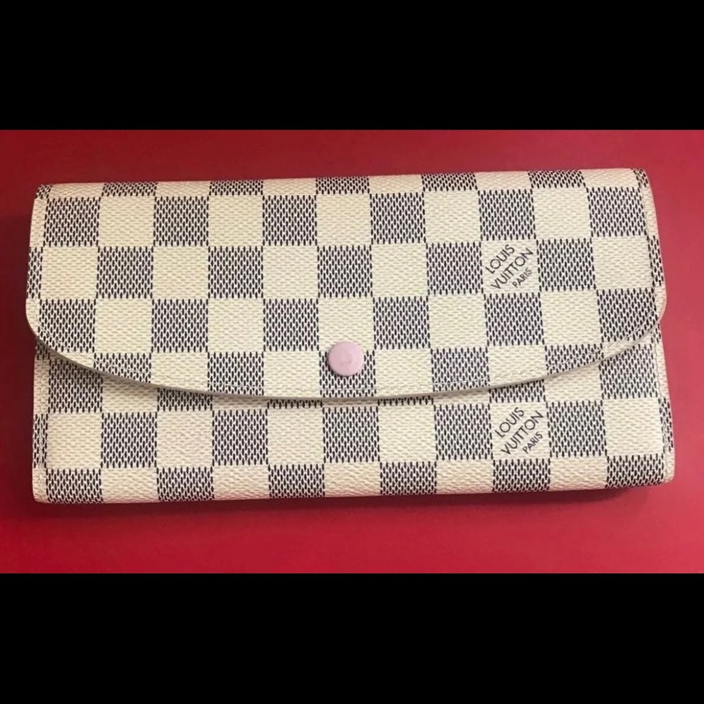 Louis Vuitton Emilie Damier Wallet